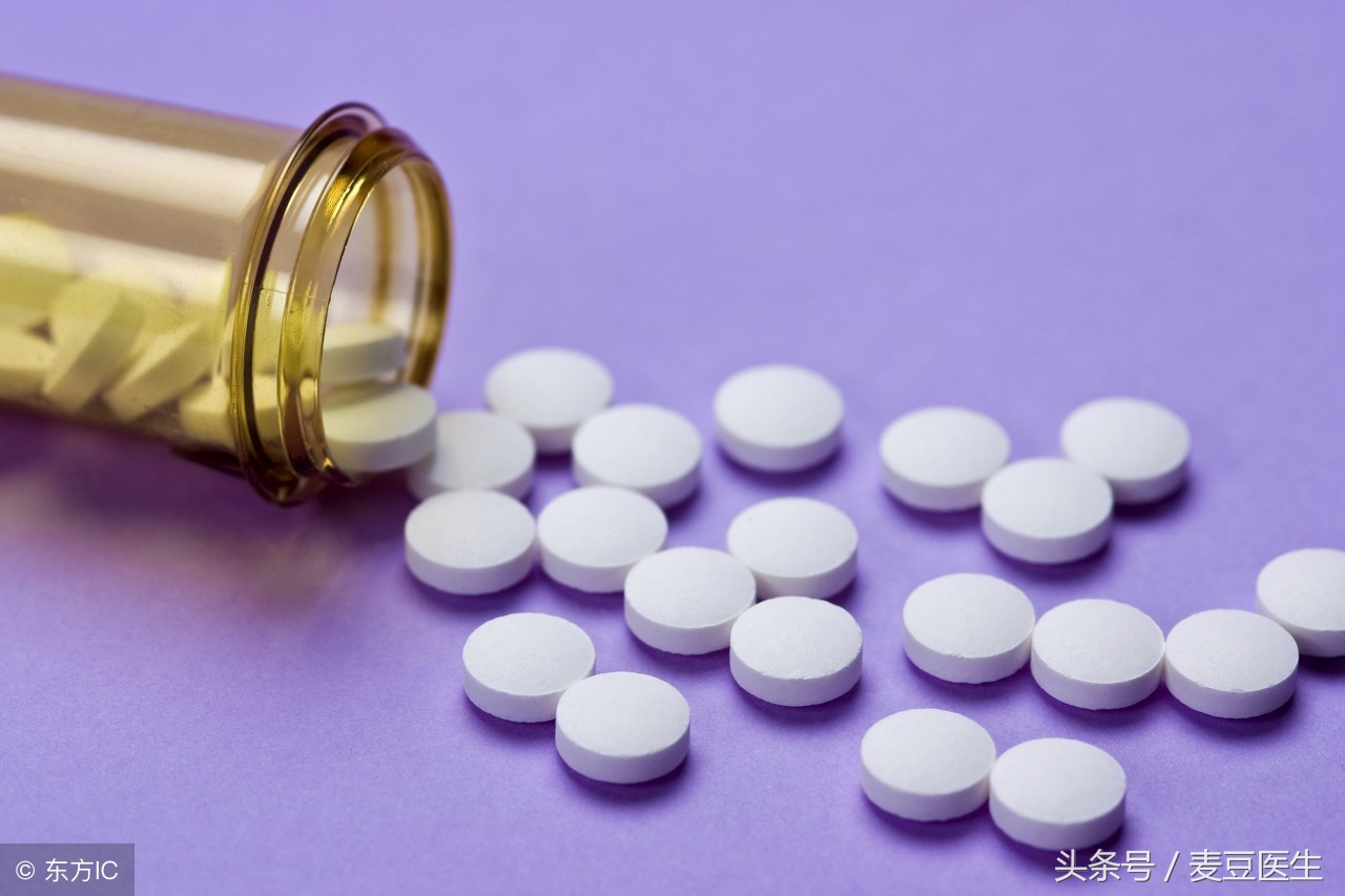 胸闷是血管堵了吗,胸闷气短手指神经刺痛