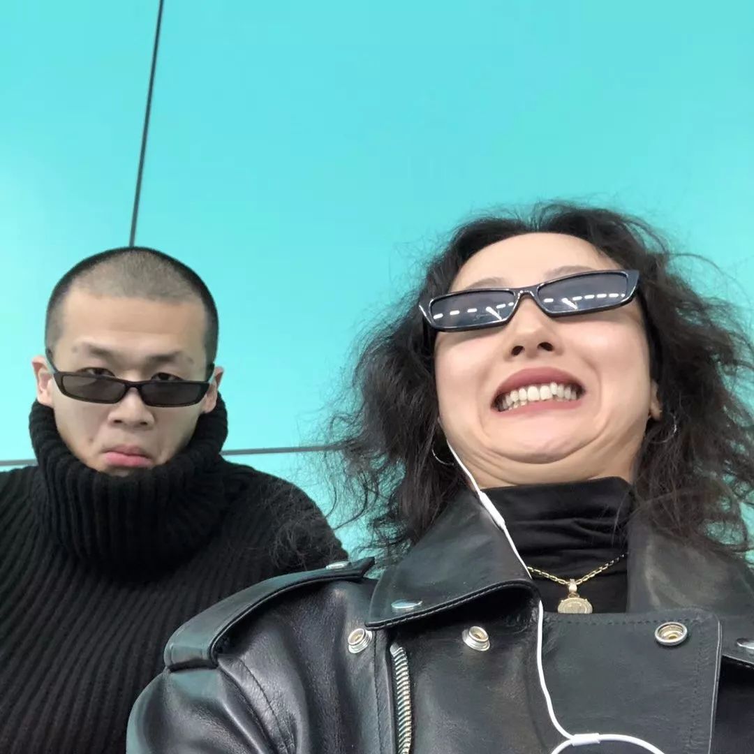 夏日最时髦墨镜指南,夏天的墨镜洋气点