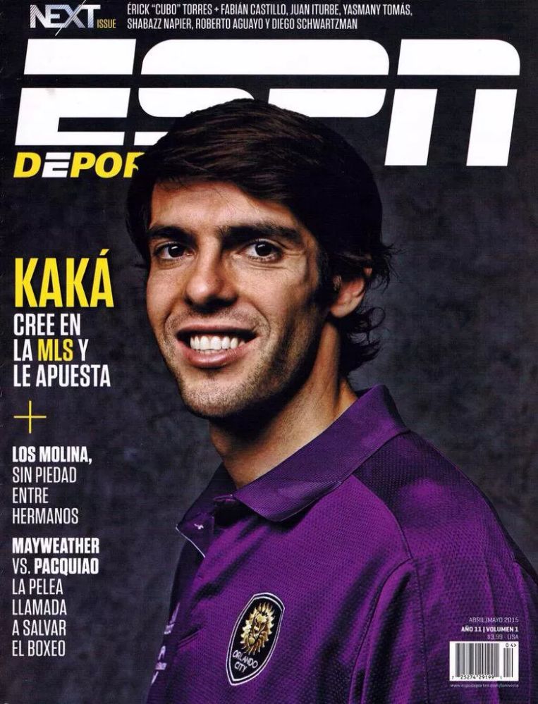 c罗没有进球靠在广告牌上,c罗把球踢得多高