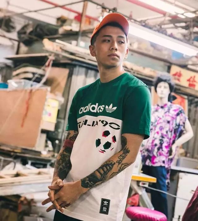 2022世界杯联名款轻奢杯,世界杯联名款足球