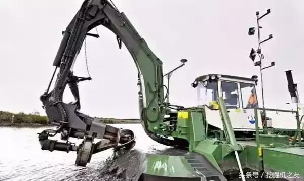 不同国家水上挖掘机,不同国家的水上巨型挖掘机