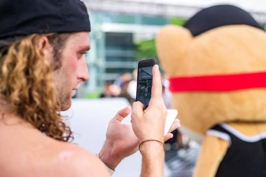 vans滑手视频,vans滑板活动