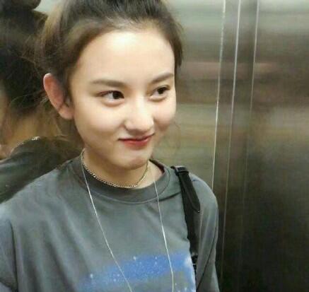 宋祖儿欧阳娜娜图片,欧阳娜娜宋祖儿同框神图