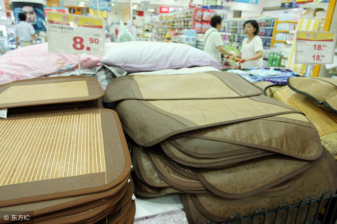 夏天凉席哪种材质最舒服,越简单的凉席越不会有甲醛