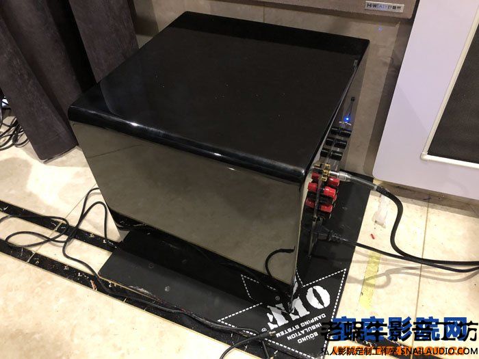 贴满瓷砖的影音室还有救吗？朱家角私人影院调试笔记