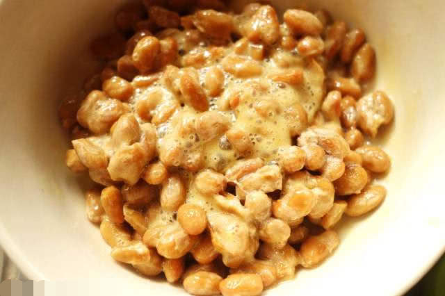 预防脑梗和血栓吃的食物,吃什么食物防止血栓脑梗