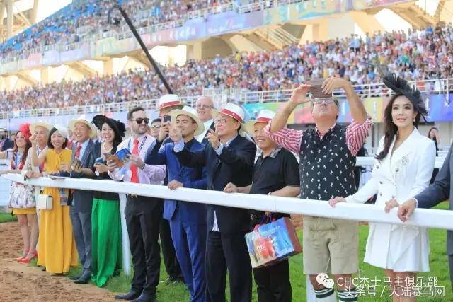 伊泰大漠马场,内蒙古伊泰杯2023