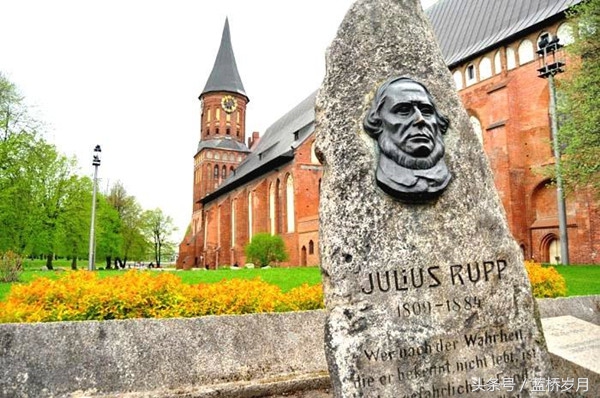 这座俄罗斯球场，建在全德意志的伤心之地