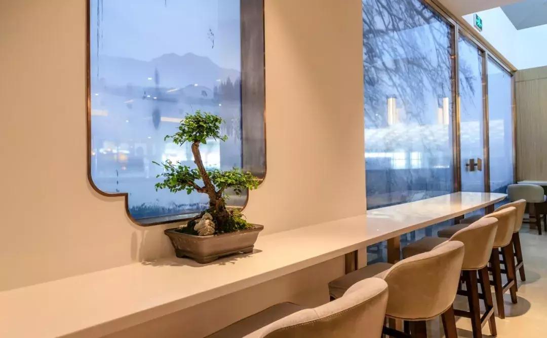 杭州机场休息室哪个最好,杭州机场24小时商务舱休息室