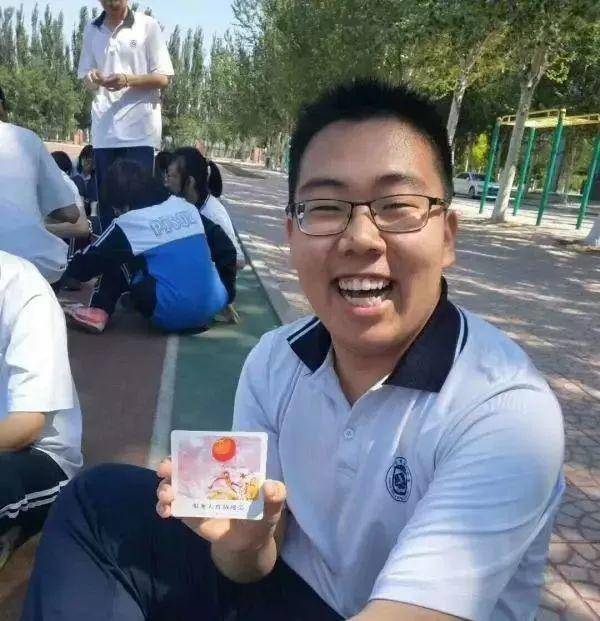 别人家的孩子成绩多好,别人家的孩子高考考得好怎样祝贺