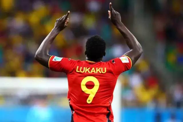 世界杯十大暖心泪奔瞬间,世界杯十大感人视频