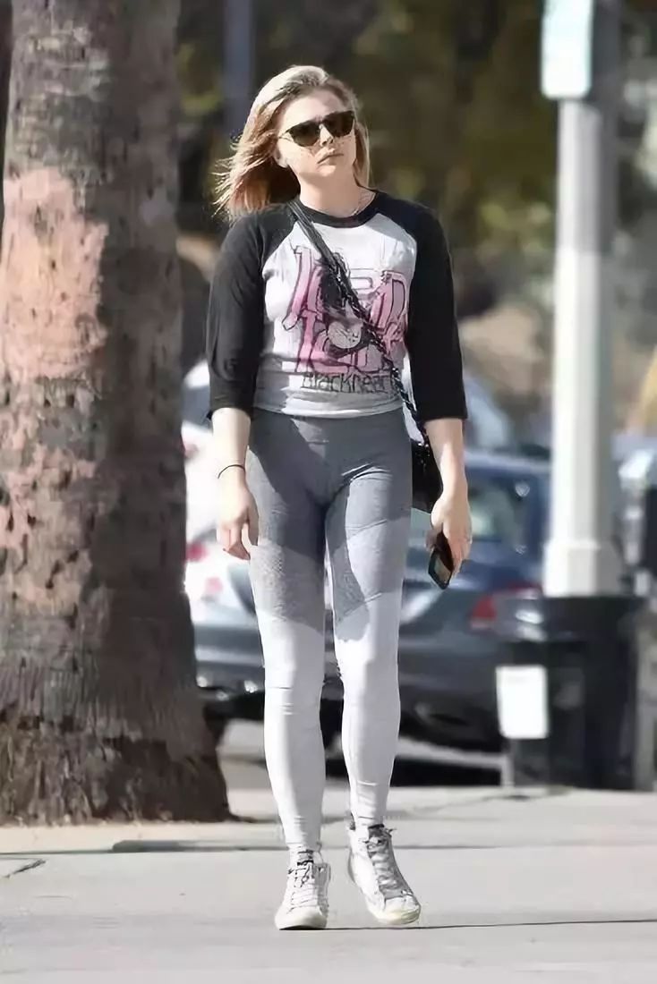 胯宽腰粗适合怎么穿,肩宽腰细怎么穿