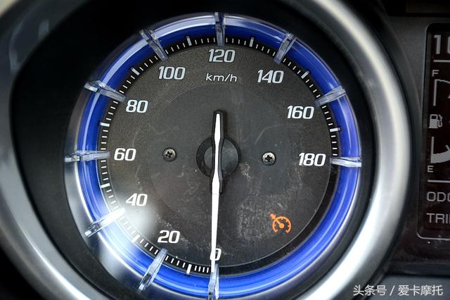 顶级跑羊的不二之选试驾YAMAHATMAXDX