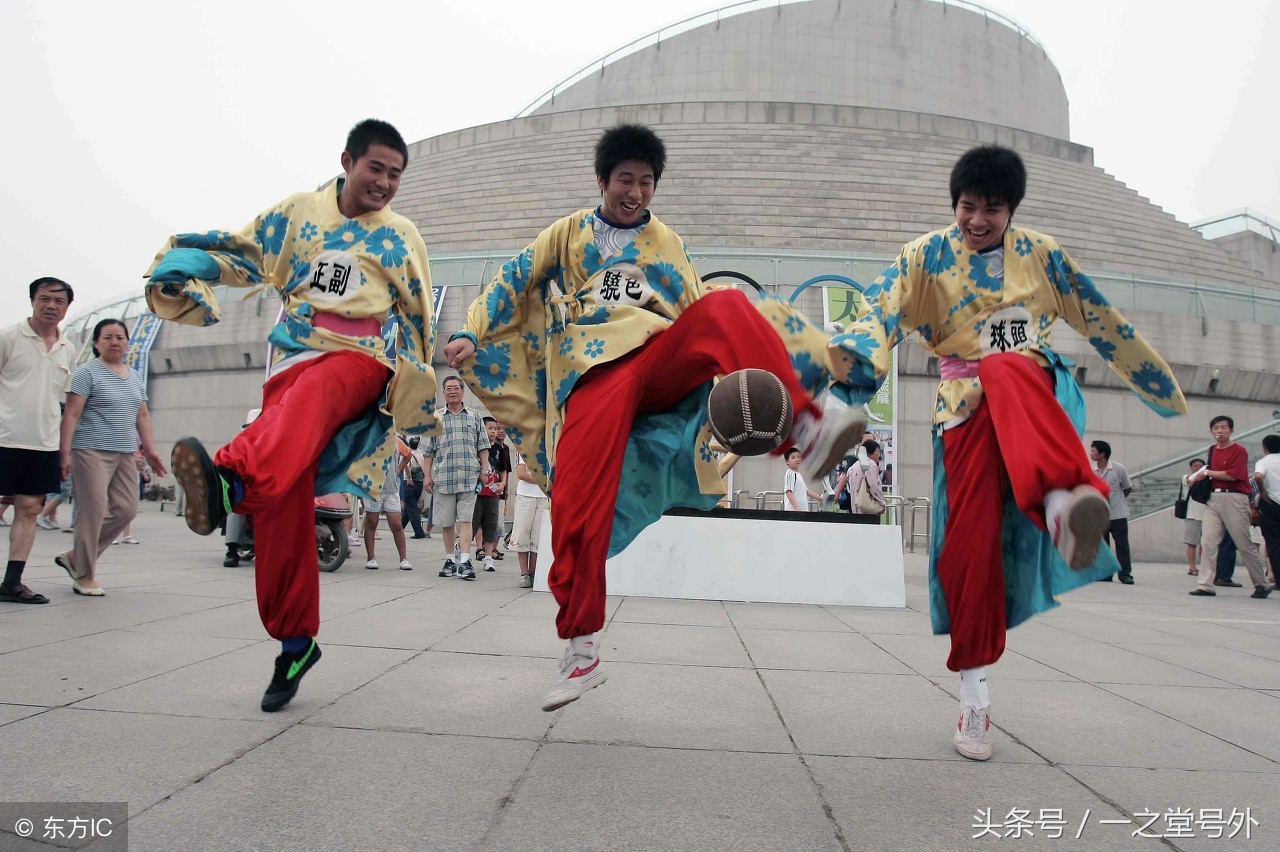 关于蹴鞠的前世今生板报图文,追溯蹴鞠历史