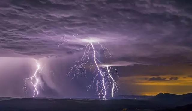 「气象科普」关于闪电的那些事儿：探秘“人工引雷”