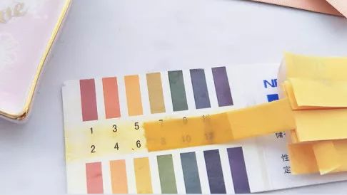 不用针提拉紧致皮肤的机器,冻龄防早衰精华乳