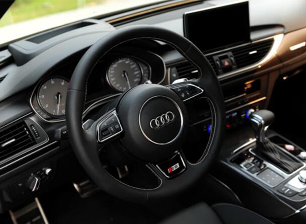 奥迪s6外观升级,奥迪s6内饰进化过程