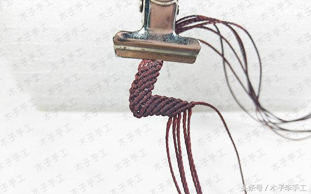 最流行的锁骨链编法,最火锁骨链的编法