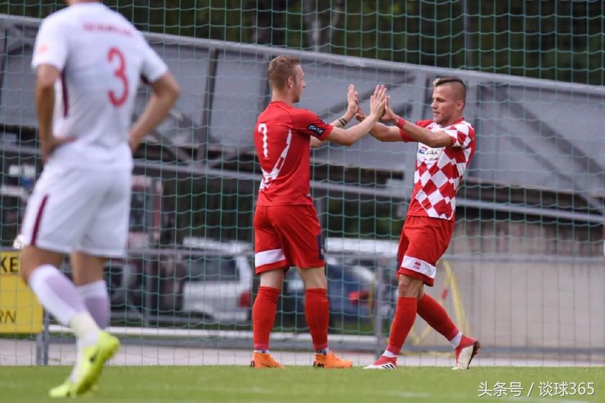 张修维权健集锦,天津权健张修维替补登场球迷高喊