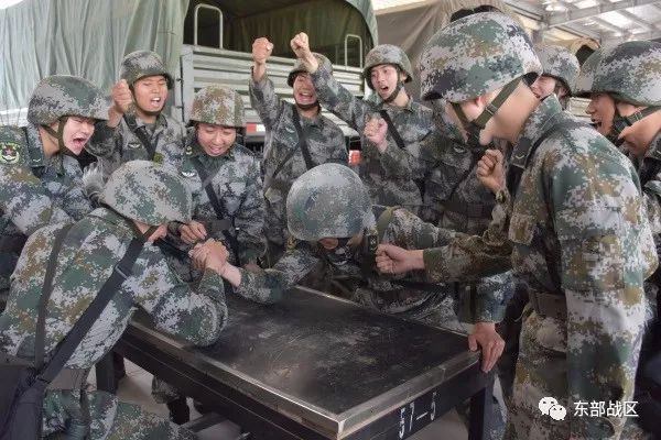 阳光快乐军营，请为这群“快乐的炮炮兵”点赞！