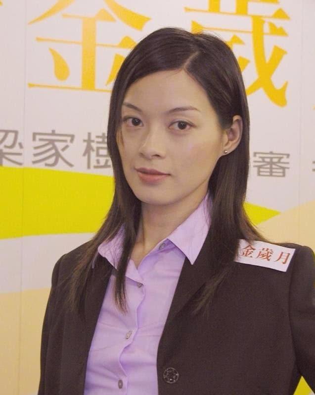 阿朱刘锦玲回眸瞬间,刘锦玲阿朱有多经典