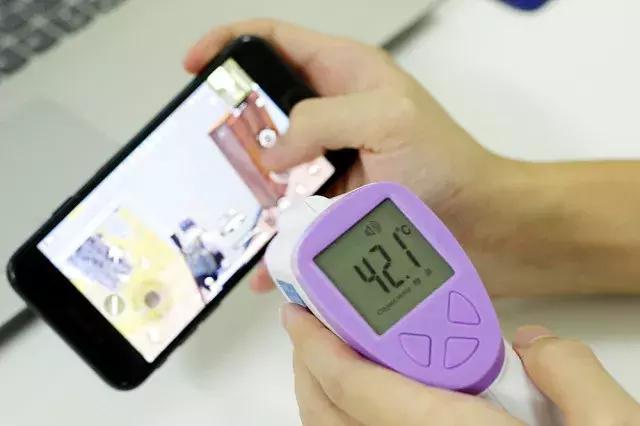 吃鸡解决游戏卡顿的方法,手机玩吃鸡卡顿发烫怎么办