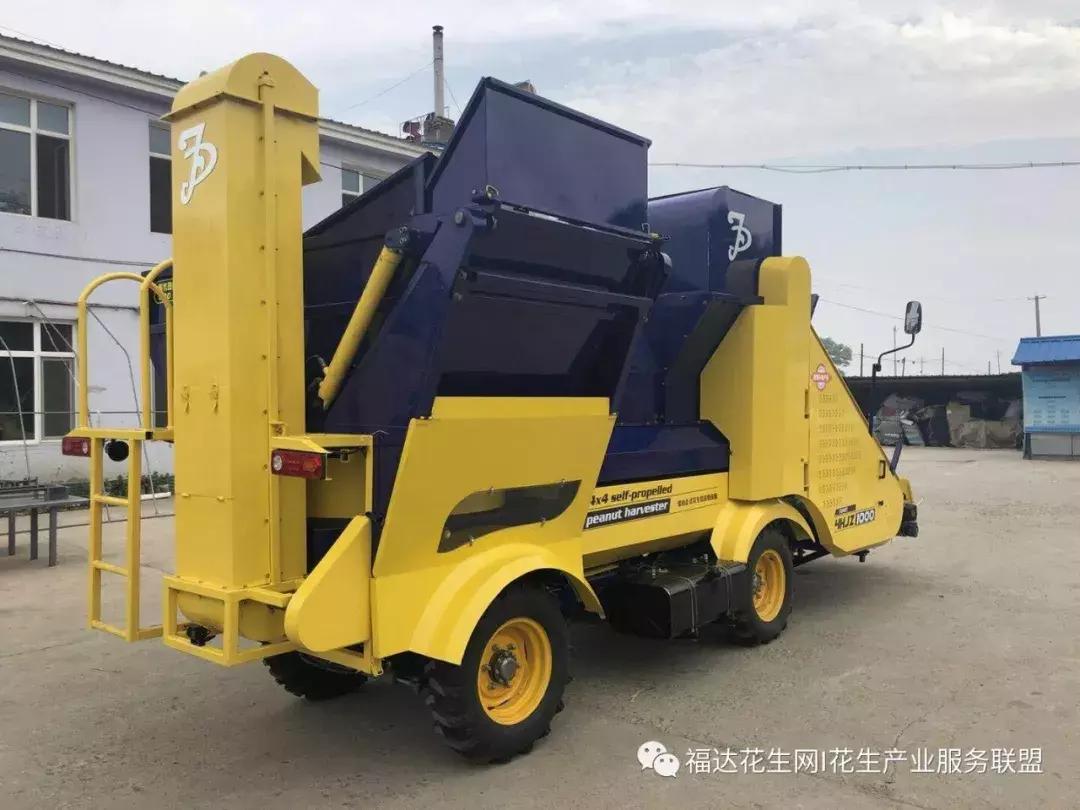 自走式花生摘果机最新款,福德花生翻秧机怎么样