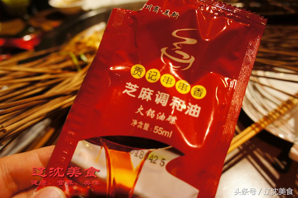 音乐配美食如歌如戏，酒吧加上串串香是一种什么样的体验