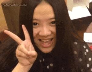 张雨绮刮痧瘦脸方法视频,张雨绮脸在哪做的超声刀