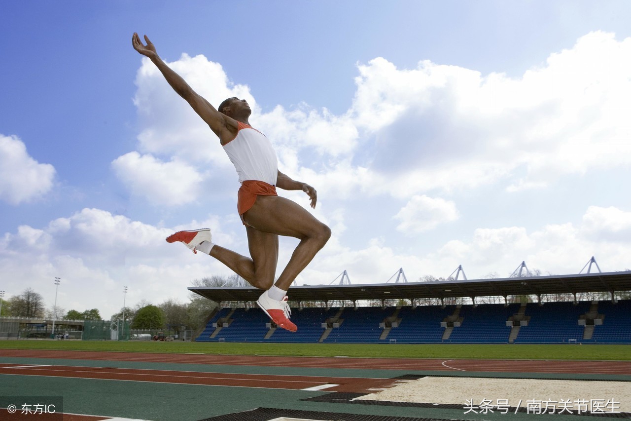 体育考试立定跳远要注意什么,中学生立定跳远常出现的错误技巧