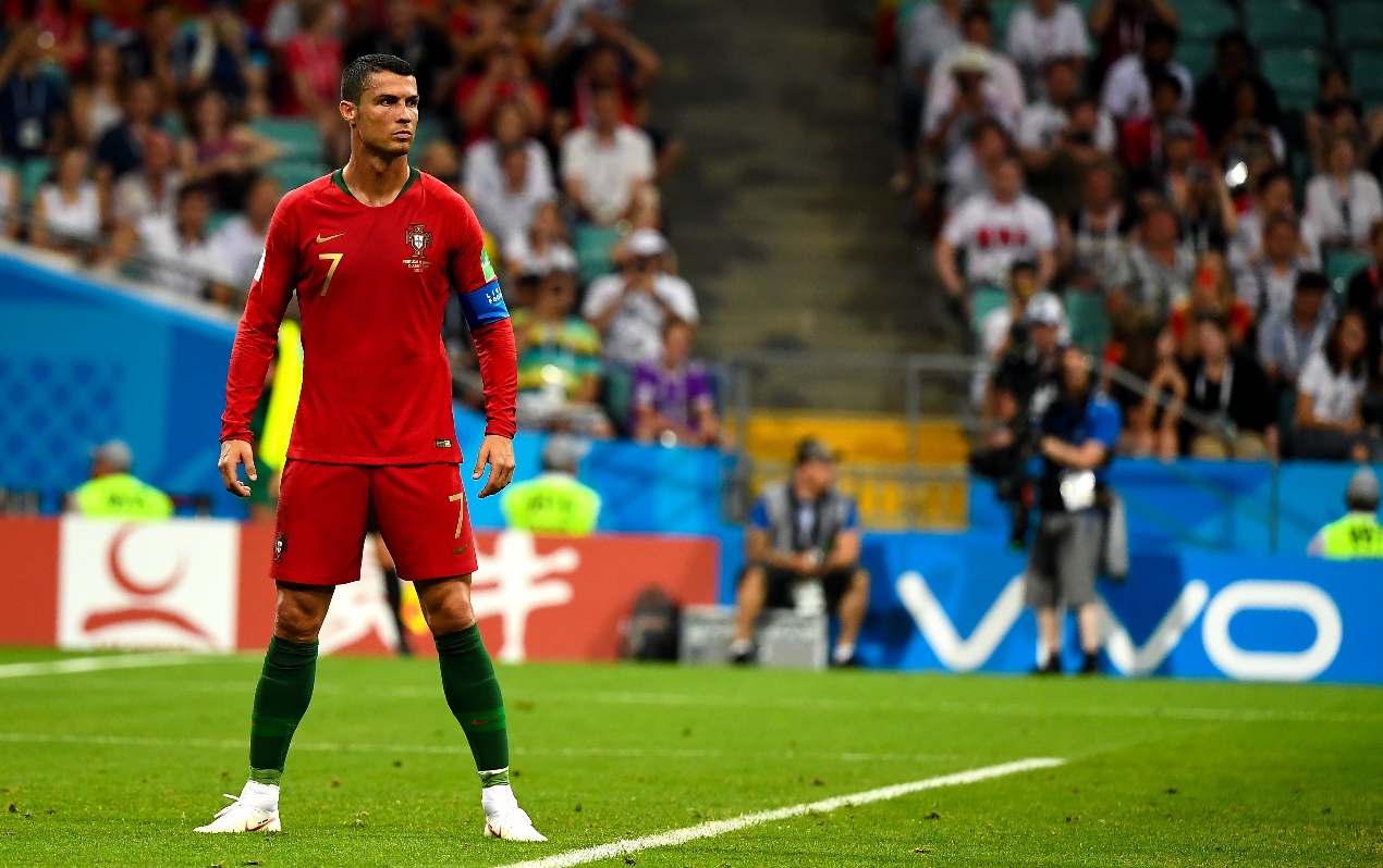 空有球星难踢出美丽足球催眠打法成强队主流即使赢得冠军又怎样