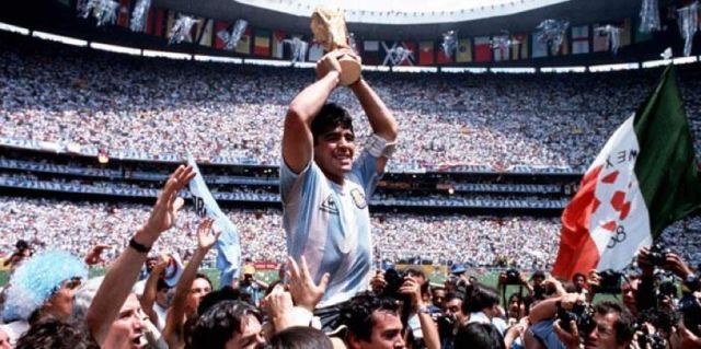 洪钢解说足球,洪钢解说