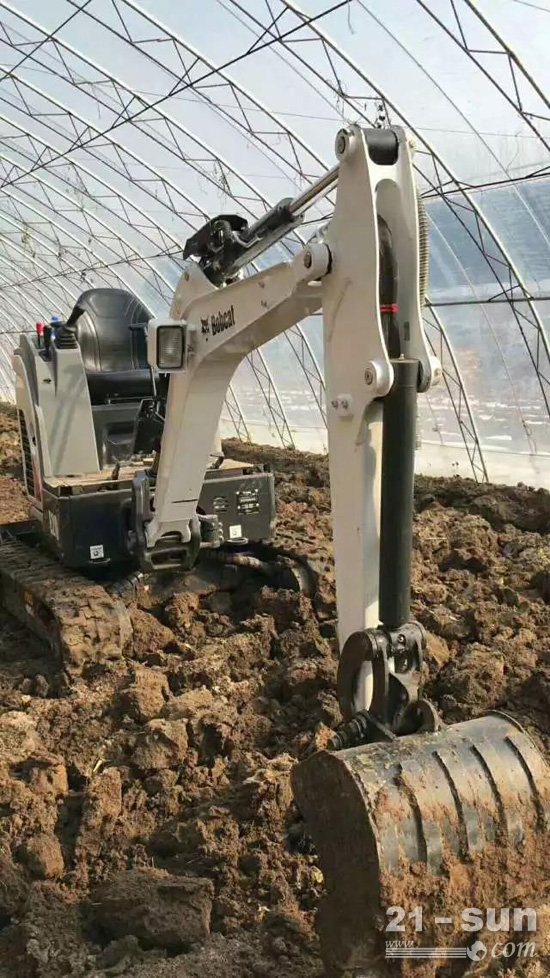 斗山山猫e20挖掘机,山猫挖掘机e20下板车