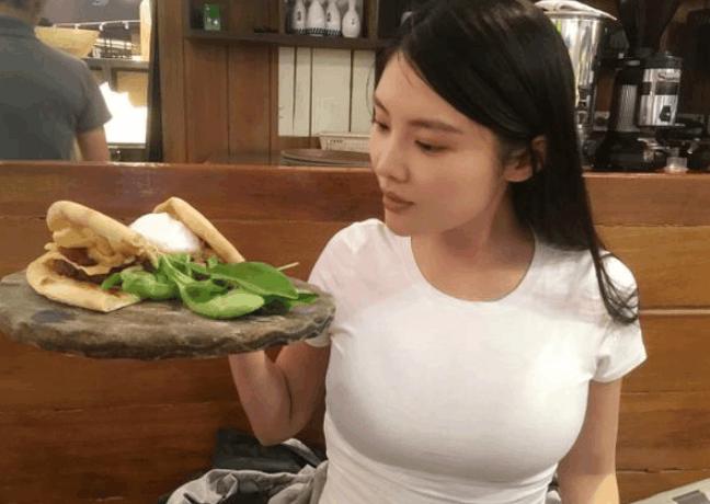 徐冬冬精彩分享,徐冬冬看球赛