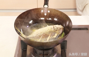 清蒸鱼鲳鱼怎么做才没有腥味,清蒸鲳鱼怎么去腥味最快最有效