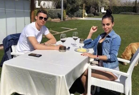 c罗梅西内马尔几岁,内马尔c罗梅西带娃时刻