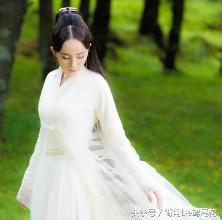 十二星座为爱沦陷狮子座,十二星座狮子座是霸气御姐