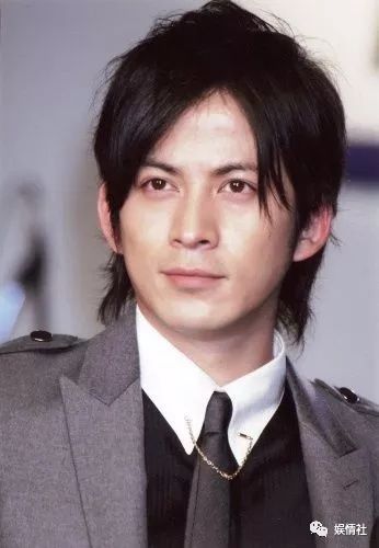 日本女明星遭老公背叛,日本女艺人被前男友曝光