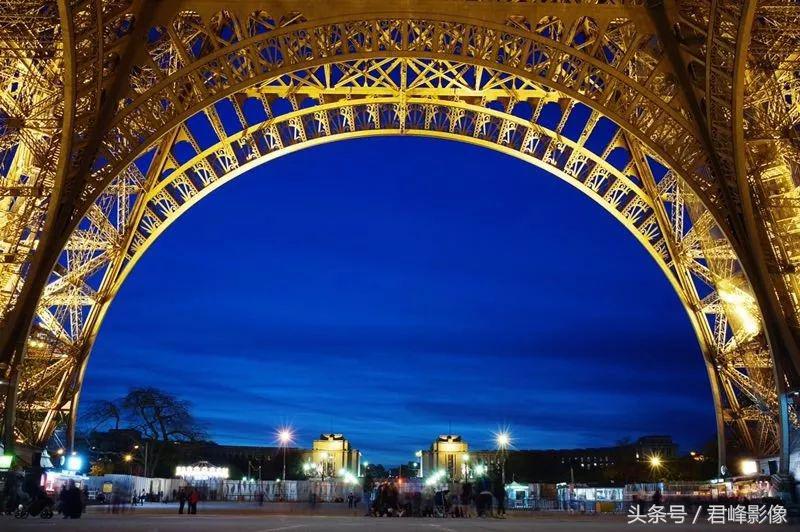 徕卡德味取决于镜头还是机身,徕卡德味