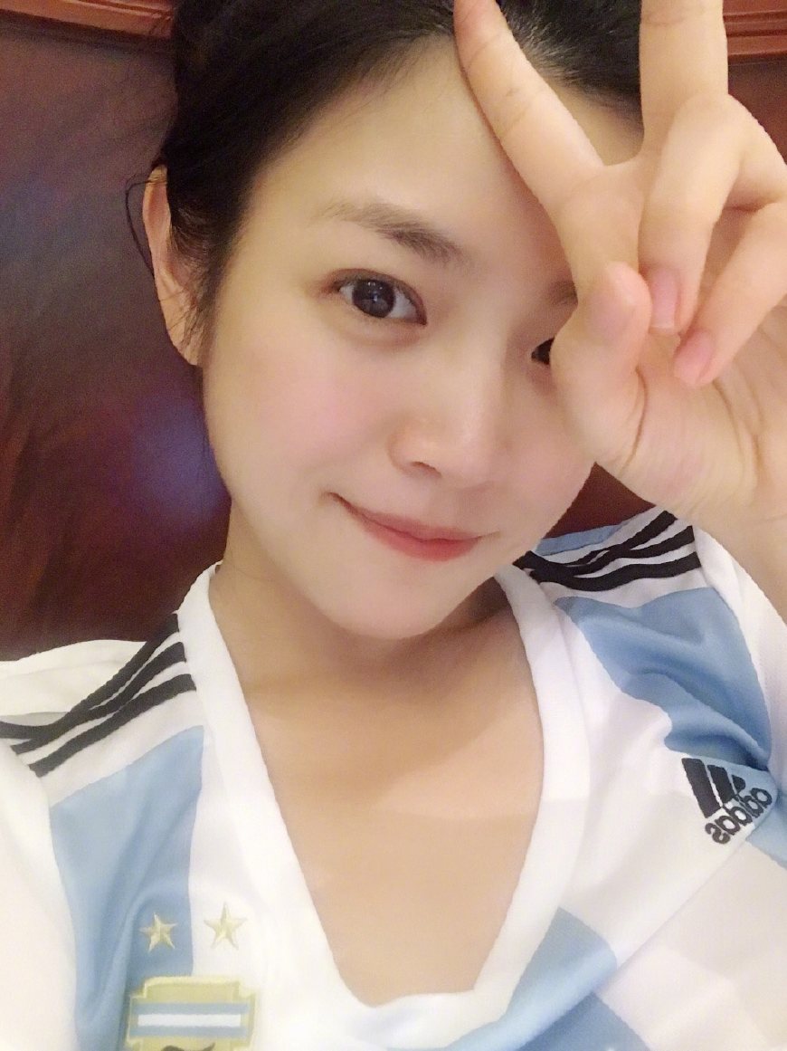 安以轩改造变身完整视频,安以轩变装