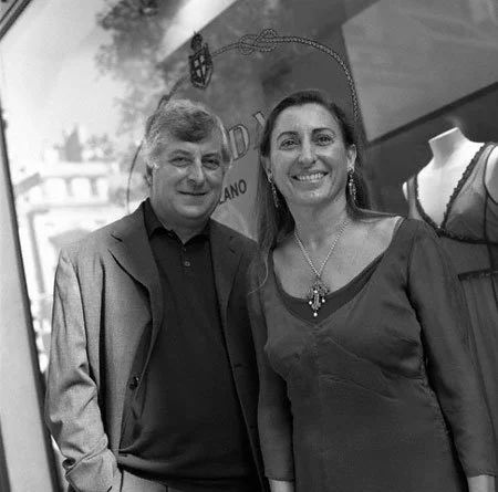 prada鍐嶇敓绯诲垪,prada鎹㈡帉闂ㄤ汉