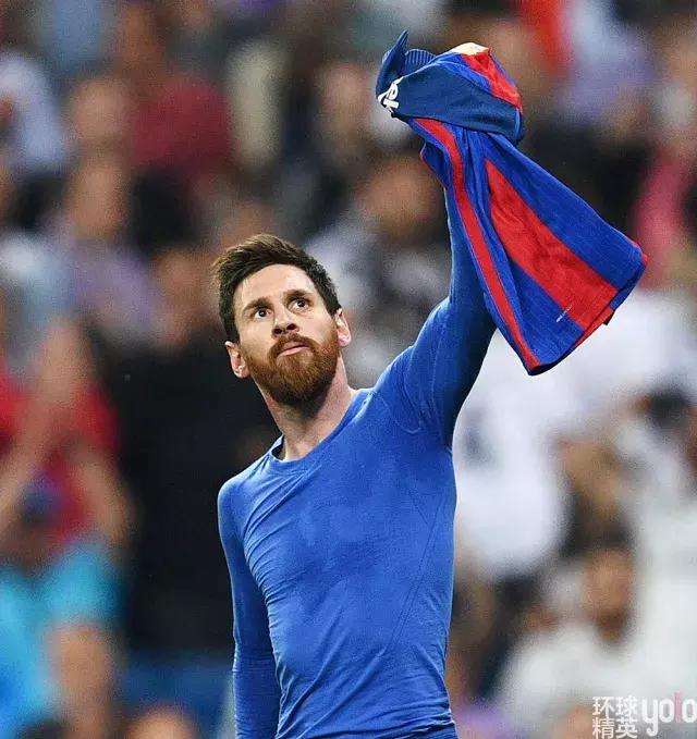 里奥梅西踢足球的视频,足球之王里奥梅西