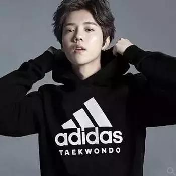 世界杯除了足球还有文体跨界营销案例解读