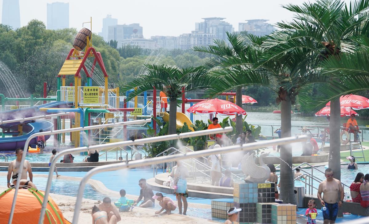 看足球现场比赛震撼,看沙滩足球