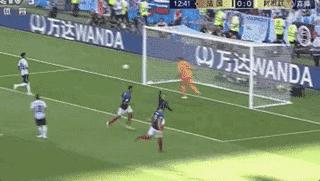 梅西c罗冲击世界杯淘汰赛首球,2019年梅西c罗对决谁赢了