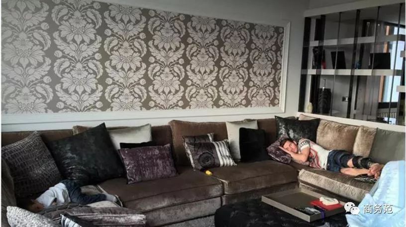 梅西30岁vs30岁c罗,梅西现状和c罗现状