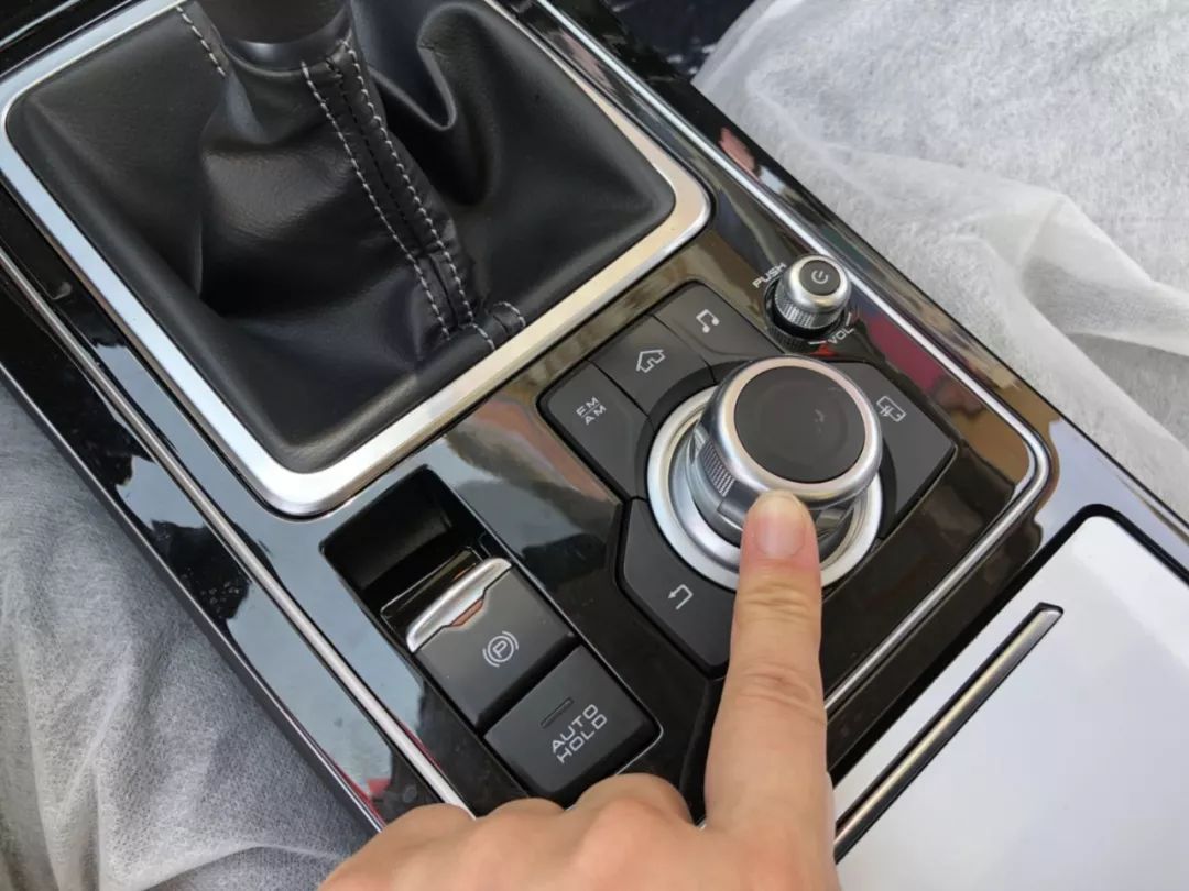 一汽奔腾森雅r9是否已经停产,一汽奔腾森雅r9车载蓝牙连接