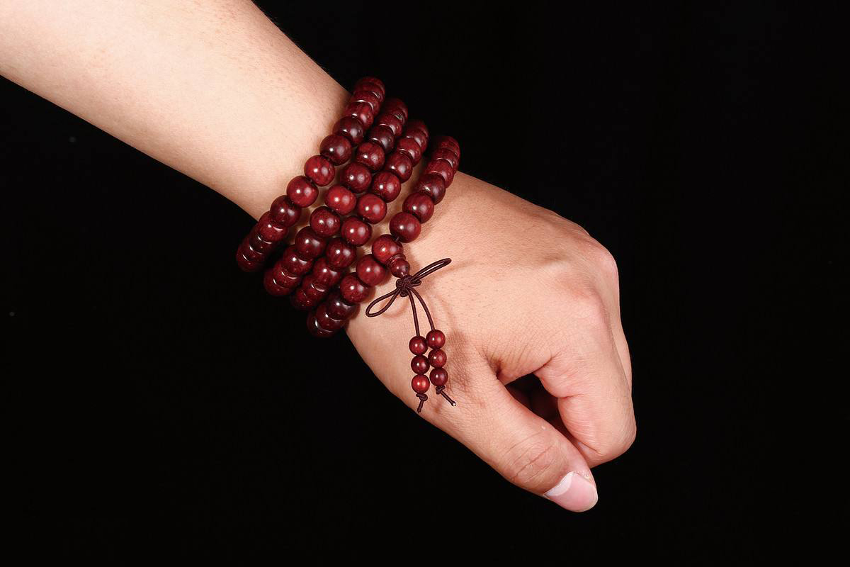 戴108颗佛珠的禁忌,108粒佛珠的正确佩戴方法图片