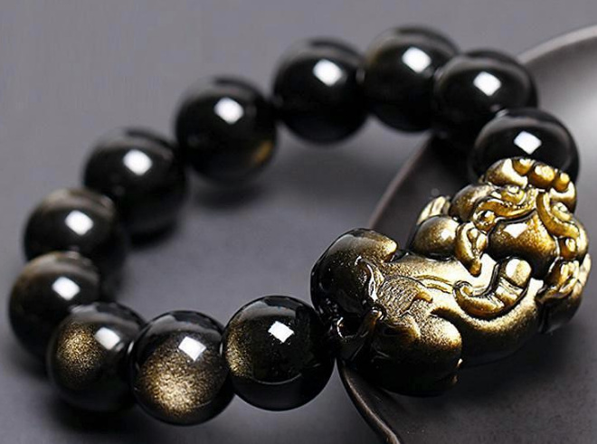 男士戴什么材质手串对身体最好,小叶紫檀手串男士适合戴哪个手