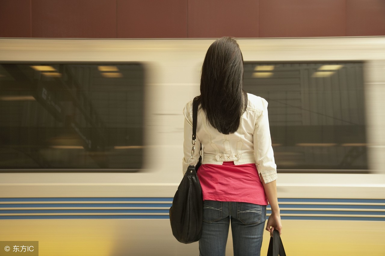 世界杯期间，你跟她这样子聊，她会更喜欢你